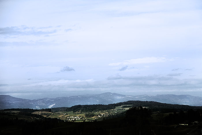 Himmeltextur - Hintergrundbild mit Landschaft und bewölktem Himmel